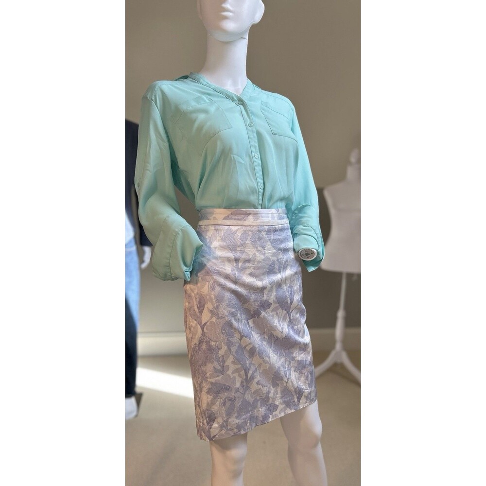 Banana Republic Women’s Pencil Skirt Blue Floral Size 2 Periwinkle Knee Length